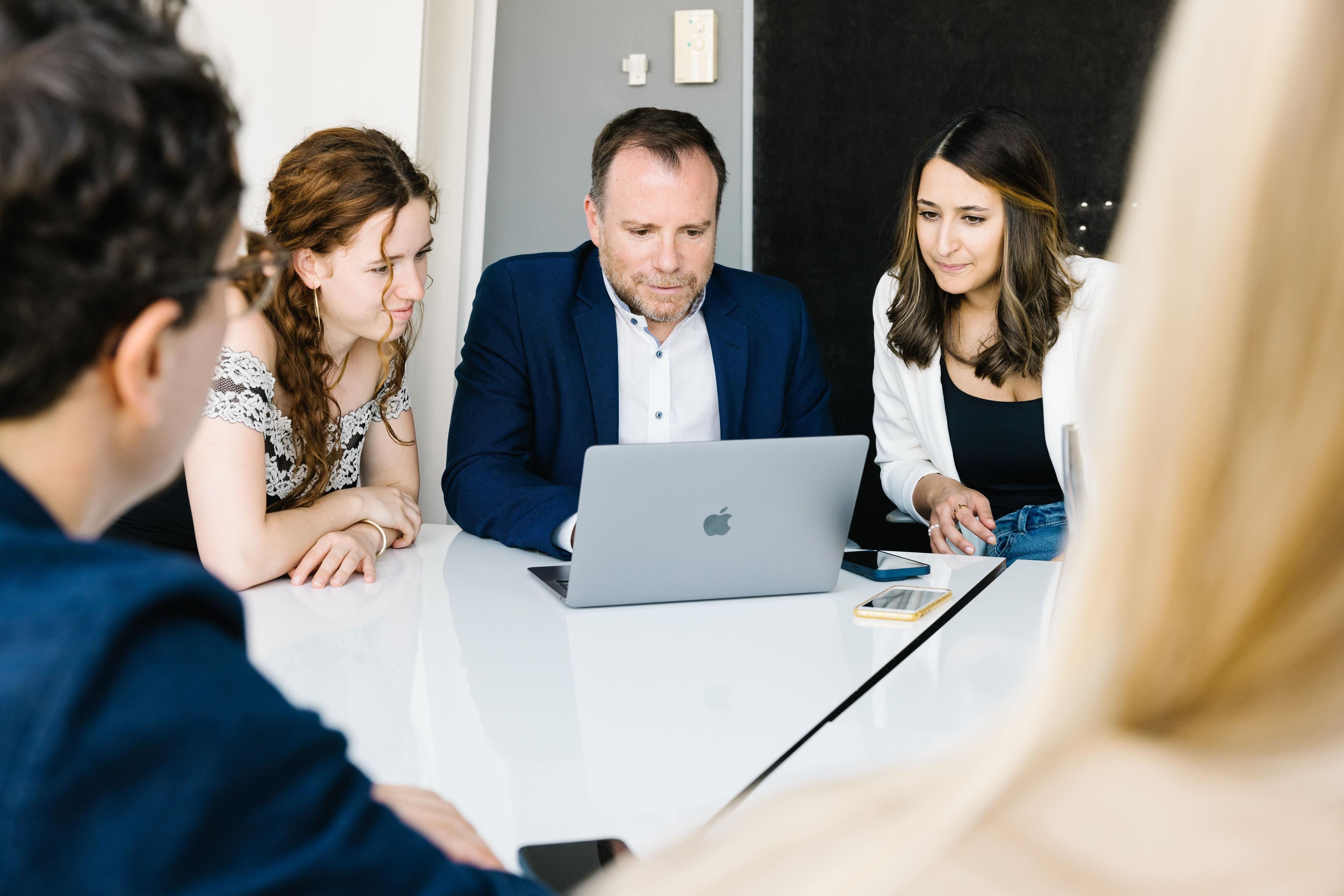 SAP Solution Architect – Sales & Distribution (w/m/d) hero